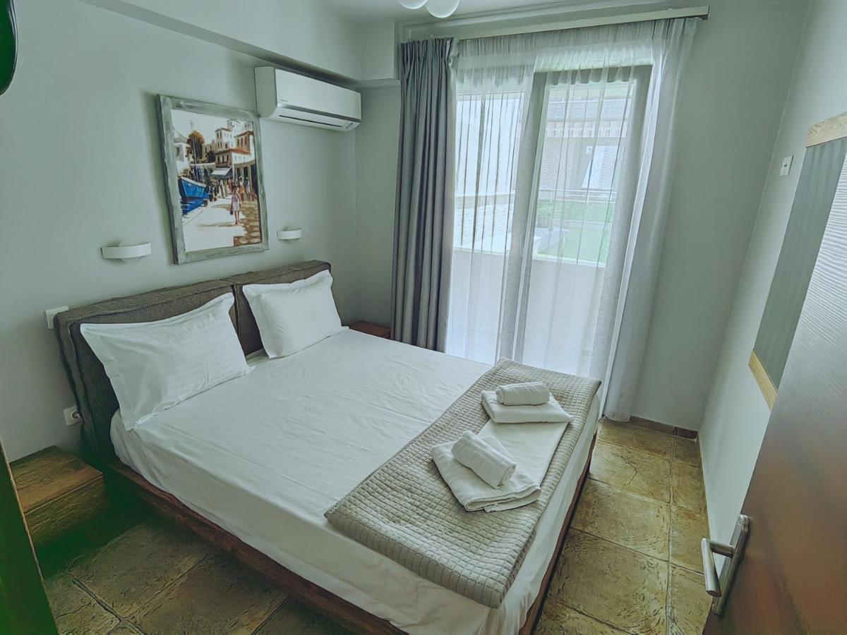 Bella Vista Apartments Keramoti Kültér fotó