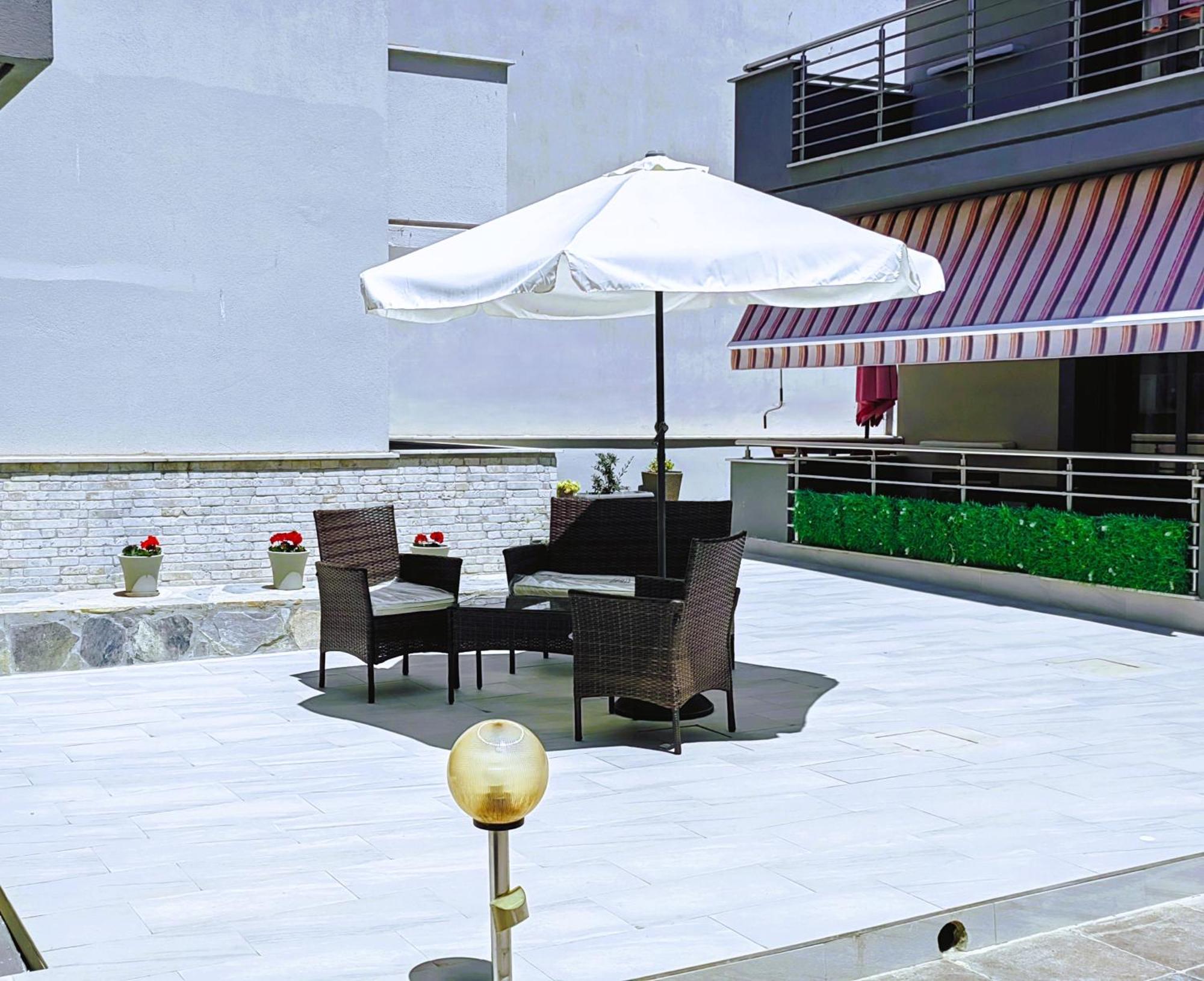 Bella Vista Apartments Keramoti Kültér fotó